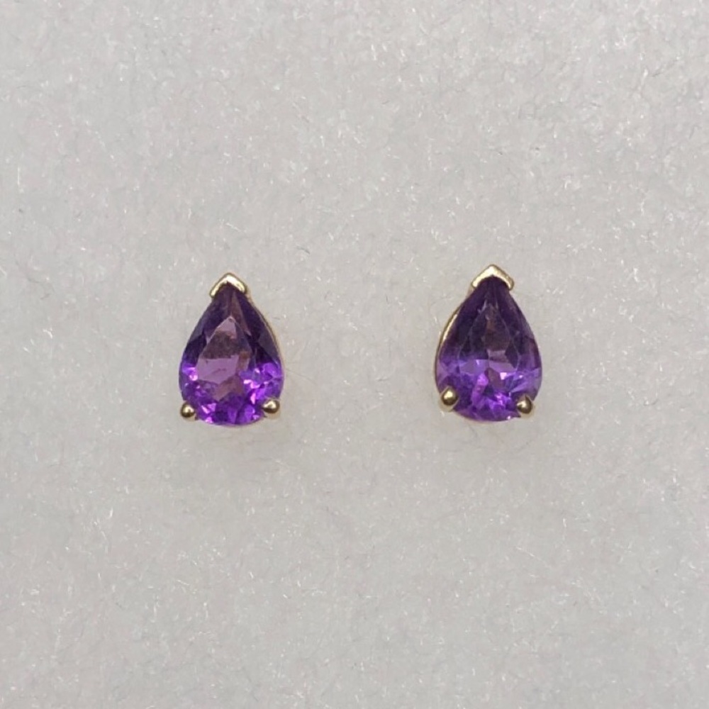 14K Gold Amethyst Pear Shaped Stud Earrings, 5.545 Karat